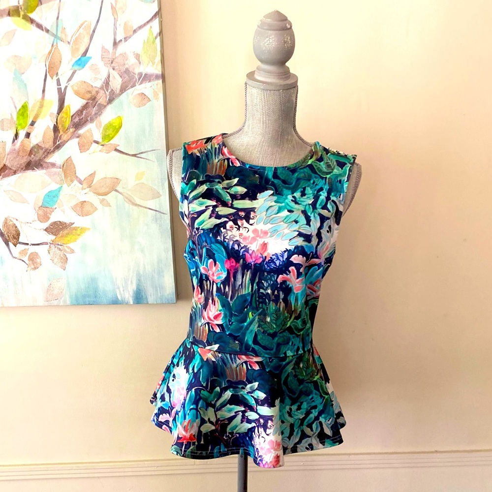 H&M MULTI COLOR FIT & FLARE SLIP ON SLEEVELESS TOP SIZE MEDIUM🌟EUC🌟
